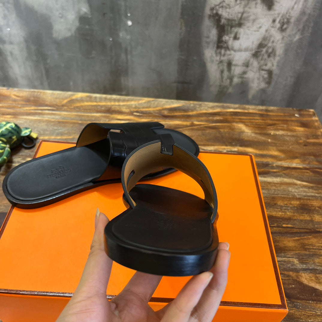 HERM Sandal