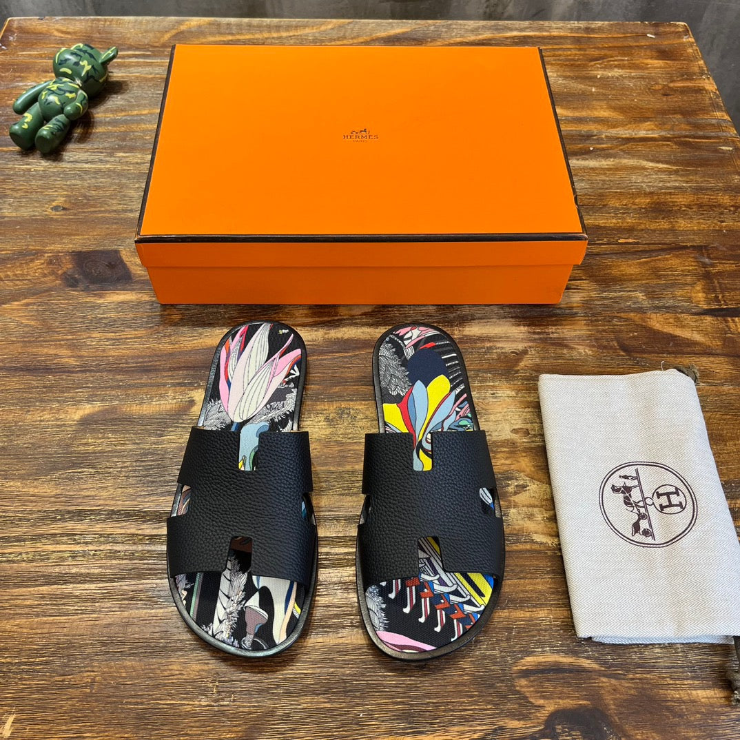 HERM Sandal