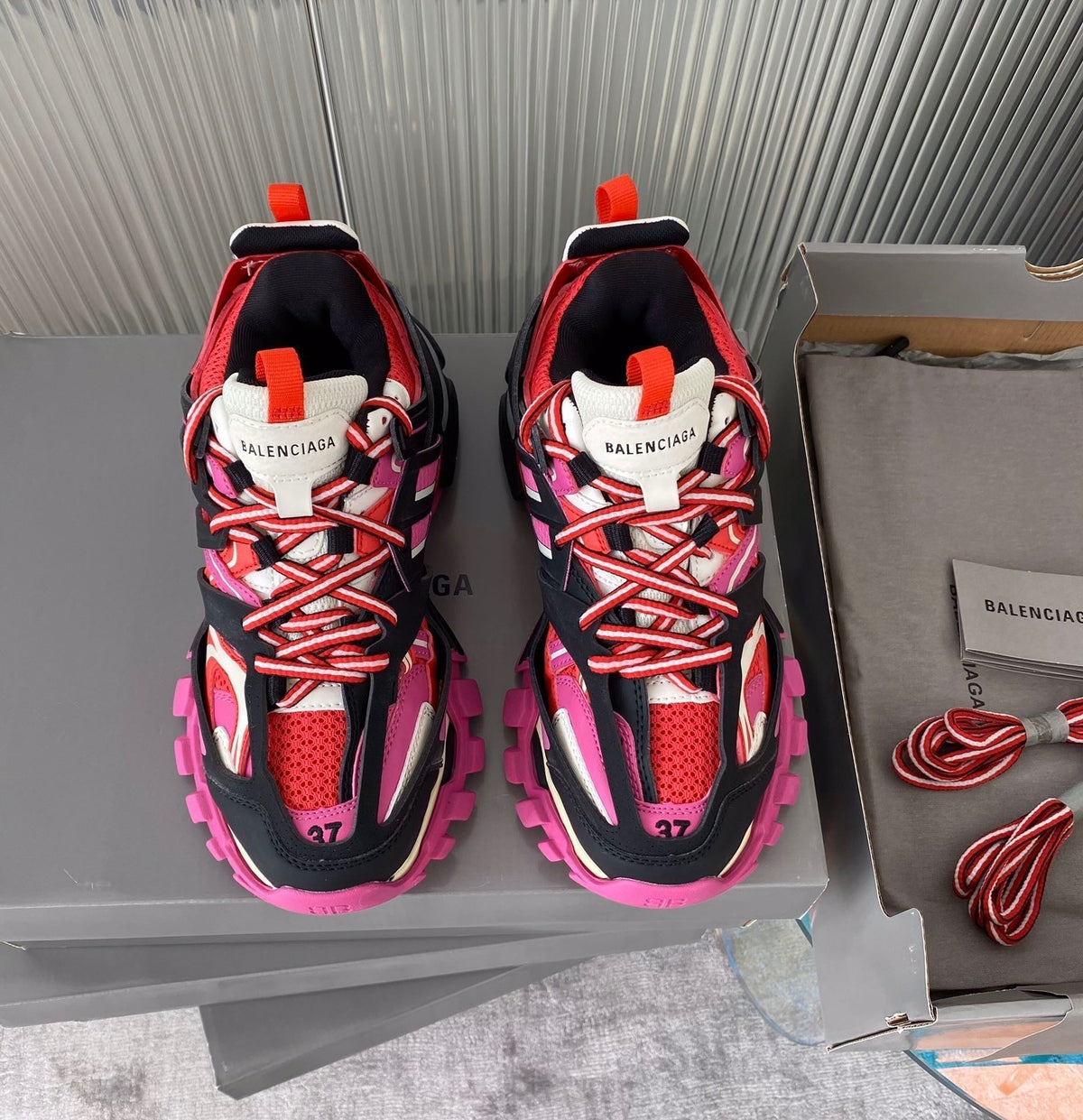 BLCG Sneakers